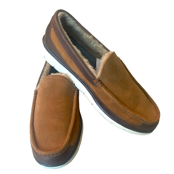 UGG Mens Fascot Slip On Leather Suede Sheepskin Loafer Size 11 US Brown - Picture 1 of 11